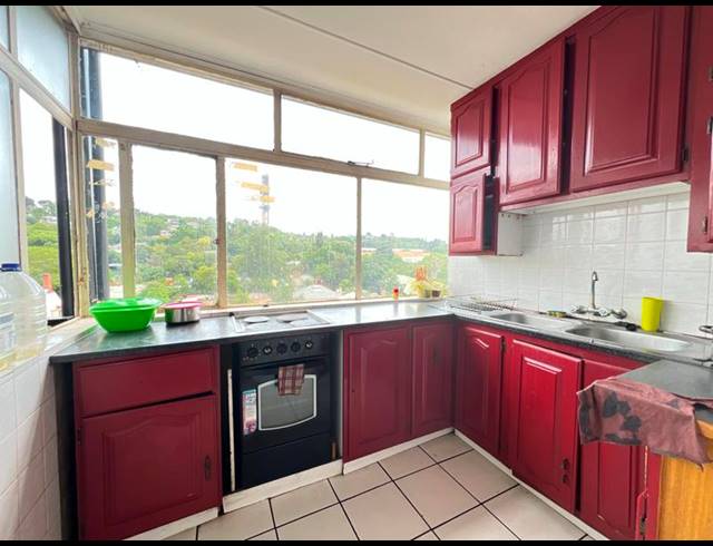 3 BEDROOM APARTMENT FOR SALE IN MUCKLENEUK